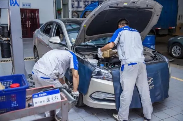 驚天秘聞: 開車去4S店做保養(yǎng)要花多少錢？